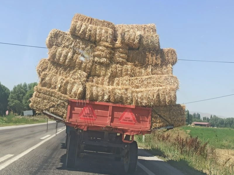 Traktörü görenler şaşırdı kaldı
