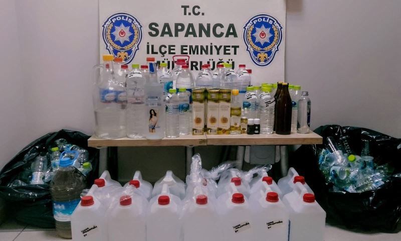 Sakarya’da sahte içki operasyonu: 85 litre etil alkol yakalandı

