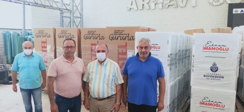 Kuşadası’ndan çıkan yardım kamyonu Arhavi’ye ulaştı
