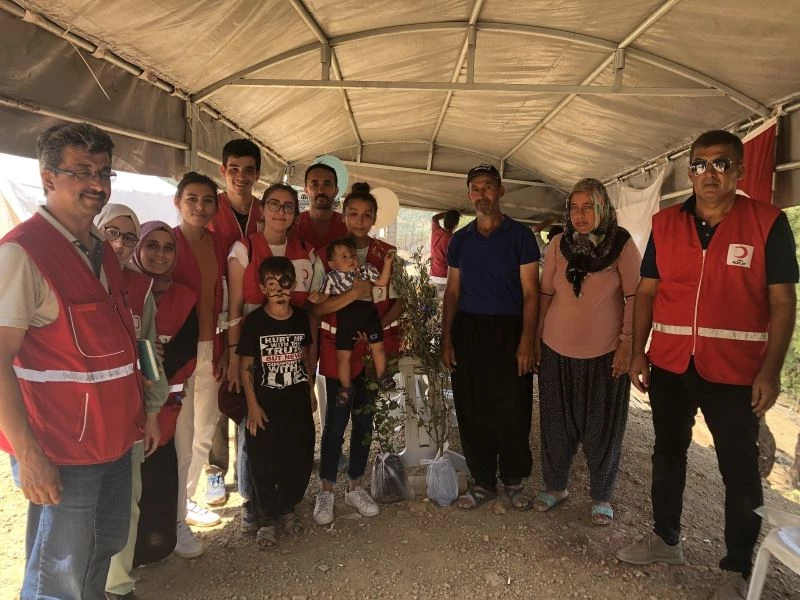 Yanan umutlar Aras’ın fidanı ile yeniden yeşerecek
