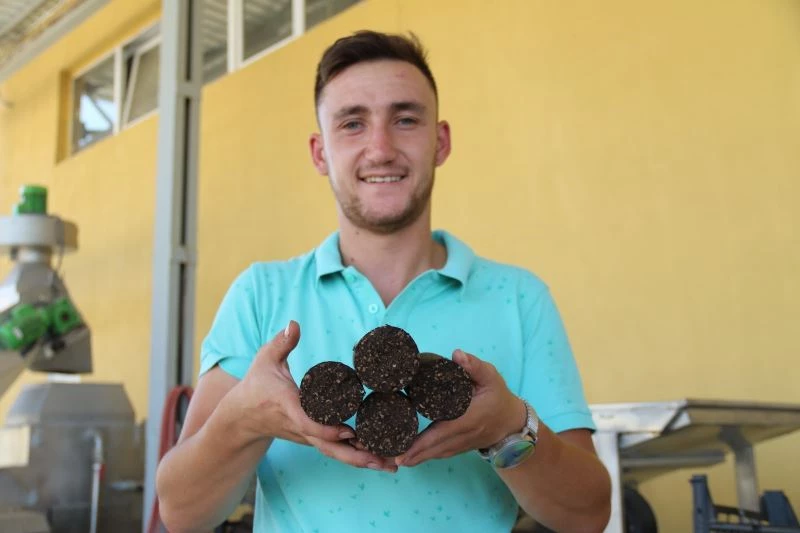 Bu kömür yandıktan sonra ne kül ne de toz bırakıyor
