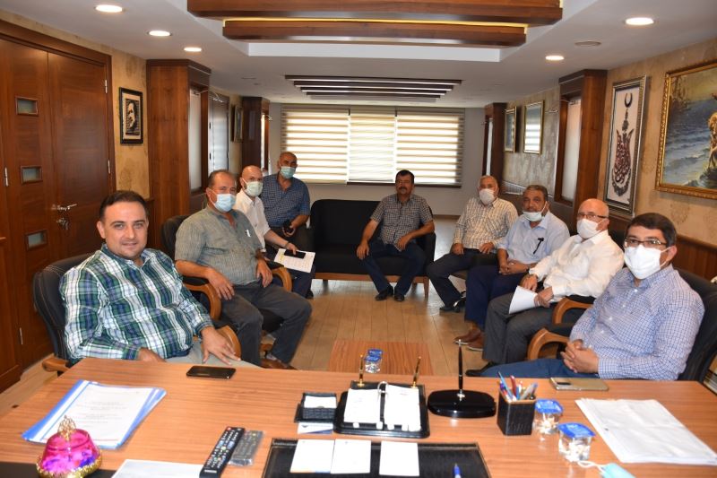 Başkan Çelik, AK Partili Baybatur’la taş ocağı yatırımlarını görüştü
