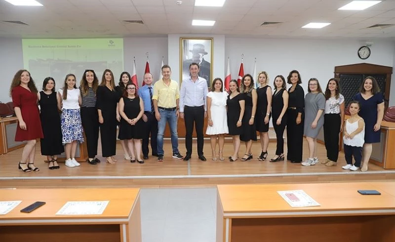 Başkan Tosun’dan kreş öğretmenlerine sertifika
