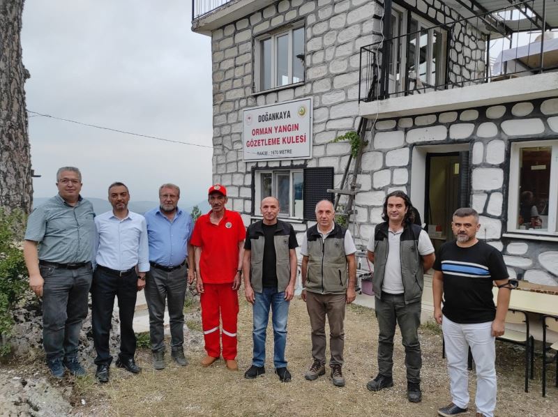 AK Parti heyetinden yangın gözetleme kulelerine ziyaret
