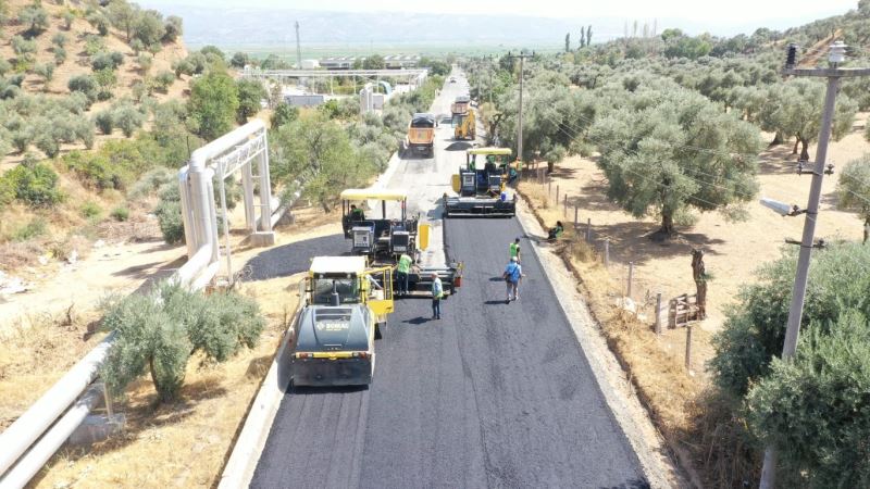 Aydın’da eşzamanlı çalışmalarla yollar yenileniyor
