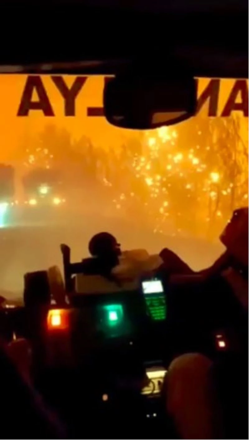 Orman ekiplerinin alevlerin arasında ölümle burun buruna geldiği anlar
