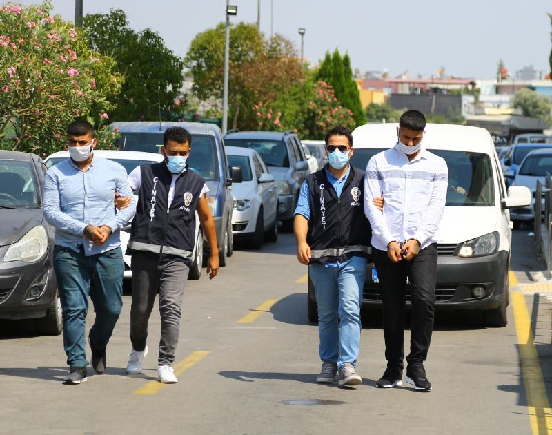 İki kişinin vurulduğu olayın zanlısı ağabey ve kardeşi tutuklandı
