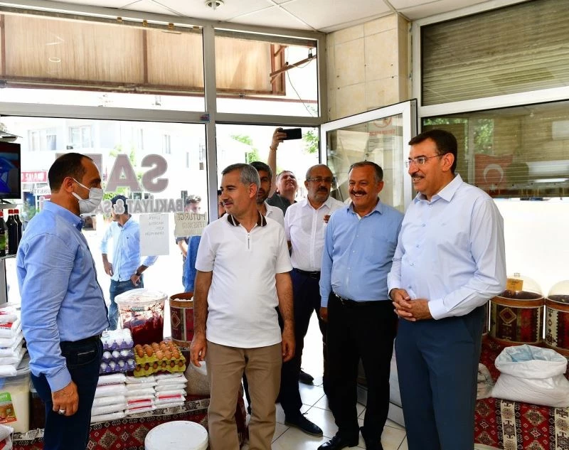 Milletvekili Tüfenkci ile Başkan Çınar, esnaflarla buluştu
