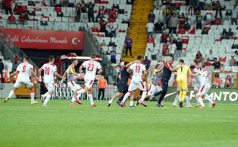 2022 FIFA Dünya Kupası Elemeleri: Türkiye: 2 - Karadağ: 2 (Maç sonucu)

