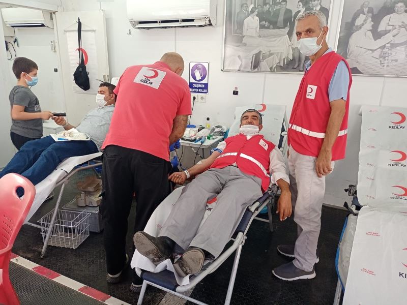 Türk Kızılayı’ndan Dicle ilçesinde kan bağışı kampanyası
