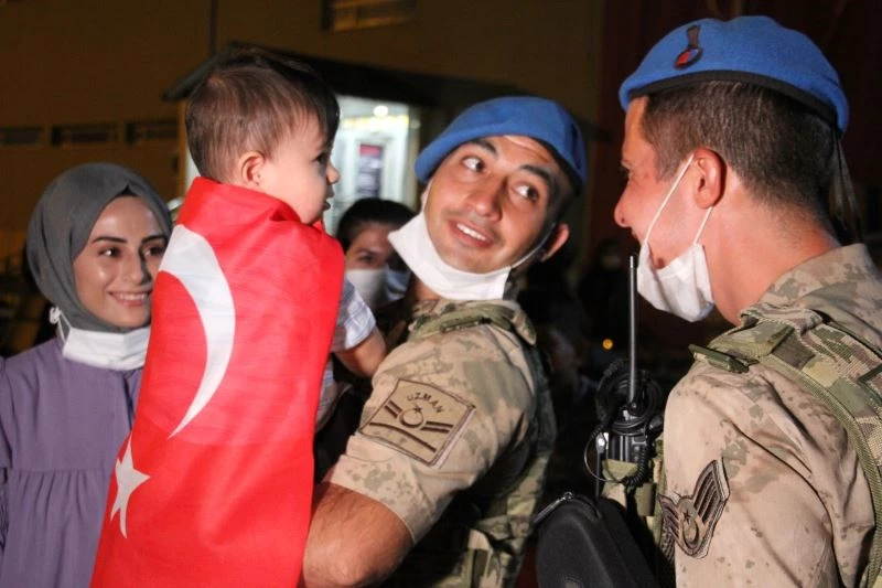 Afrin’den dönen kahraman JÖH’çüler vatanlarına ve sevdiklerine kavuşmanın mutluluğunu yaşadı
