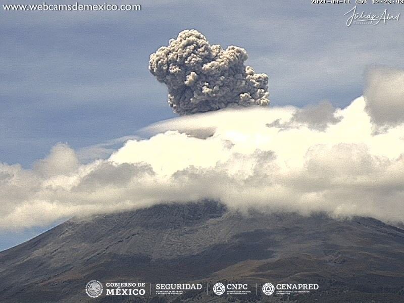 Popocatepetl Yanardağında patlama oldu
