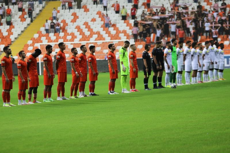 TFF 1. Lig: Adanaspor: 1 - Menemenspor: 1 (İlk yarı sonucu)
