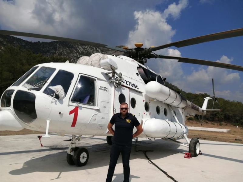 Yangın söndürme helikopteri pilotu Ozan Koyuncu, orman yangınlarında yaşadıkları zorlukları anlattı: