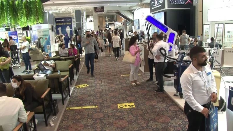 İstanbul Uluslararası Güzellik ve Bakım Fuarı’nda son teknoloji cihazlar tanıtıldı
