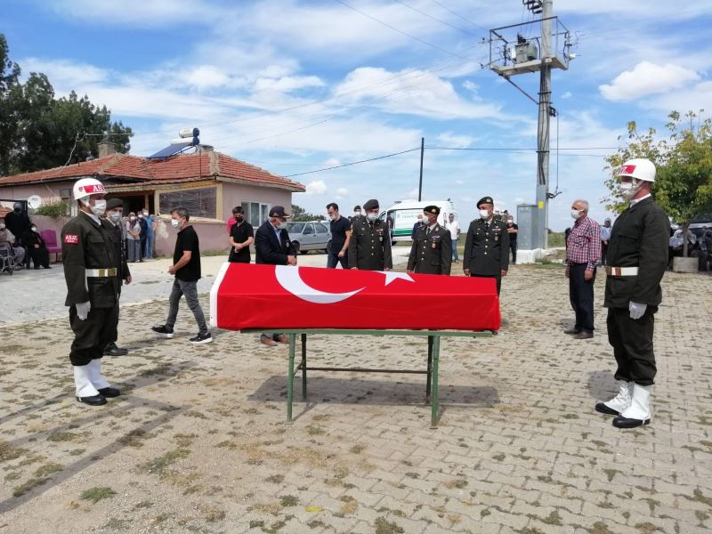 Hayrabolu’da Güneydoğu Gazisi son yolculuğuna uğurlandı
