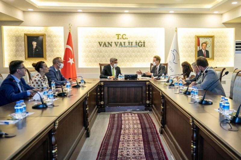 AB Türkiye Delegasyonu Başkanı Landrut Van’da
