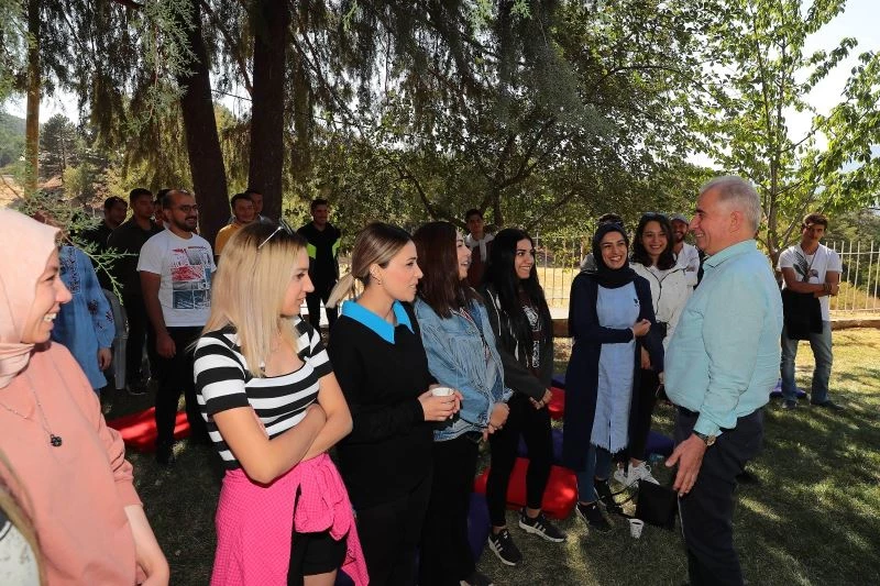 İmkanlar gençler için seferber edildi
