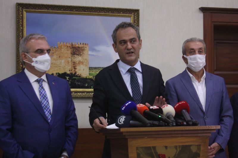 Milli Eğitim Bakanı Özer, Diyarbakır’a dev proje müjdelerini verdi
