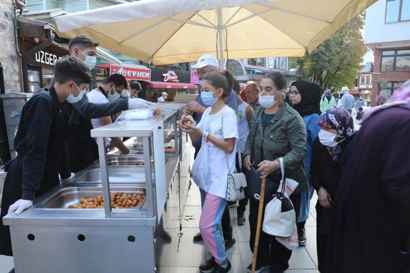 Ahîlik Haftası lokma ikramlarıyla kutlandı
