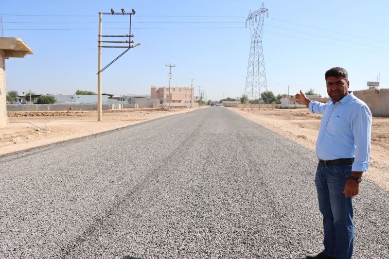 Suruç’un Dinlence Mahallesi yolu sathi asfaltla buluştu
