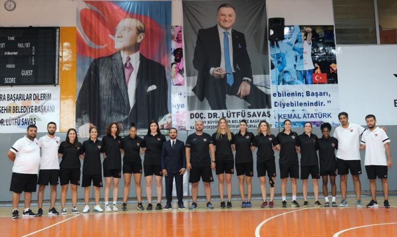Hatayspor Kadın Basketbol Takımı, 12 oyuncuyu renklerine bağladı
