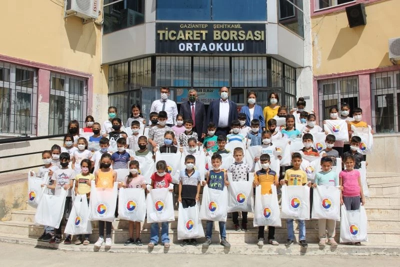 GTB’’den öğrencilere okul kıyafeti desteği
