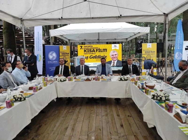 117 ülkeden 2 bin 774 film bu festivalde yarışacak
