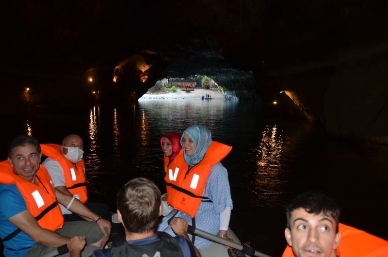  Altınbeşik Mağarası’na 2 ayda 20 bin ziyaretçi
