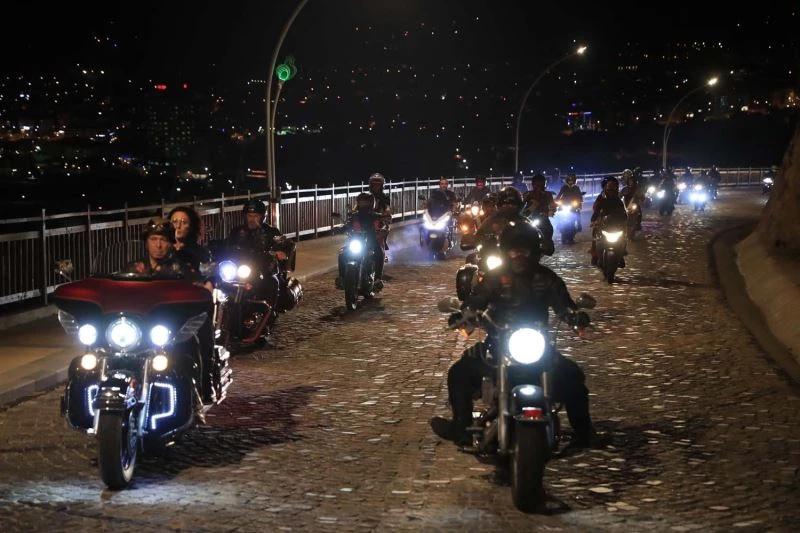 Seyir Tepesinde motorcu rüzgarı esti
