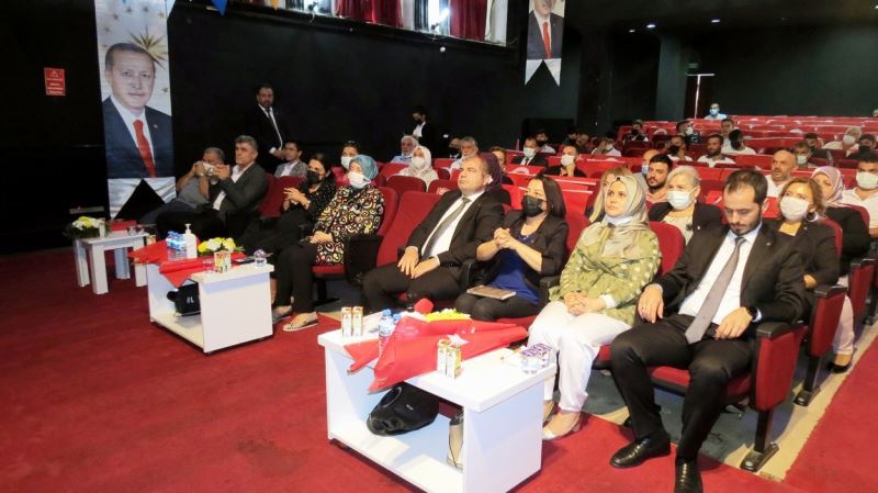 Mudanya AK Parti Divan Meclisi toplandı

