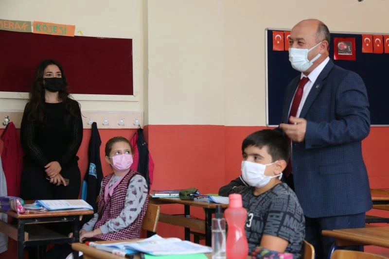 Müdür Başyiğit: “Aşı, salgın hastalıktan korunmak için en önemli unsurdur”
