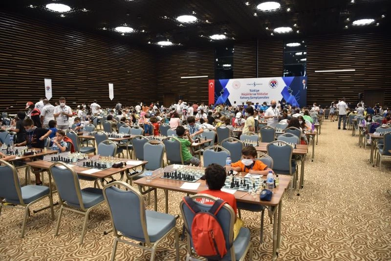 Selçuklu satrancın merkezi oldu
