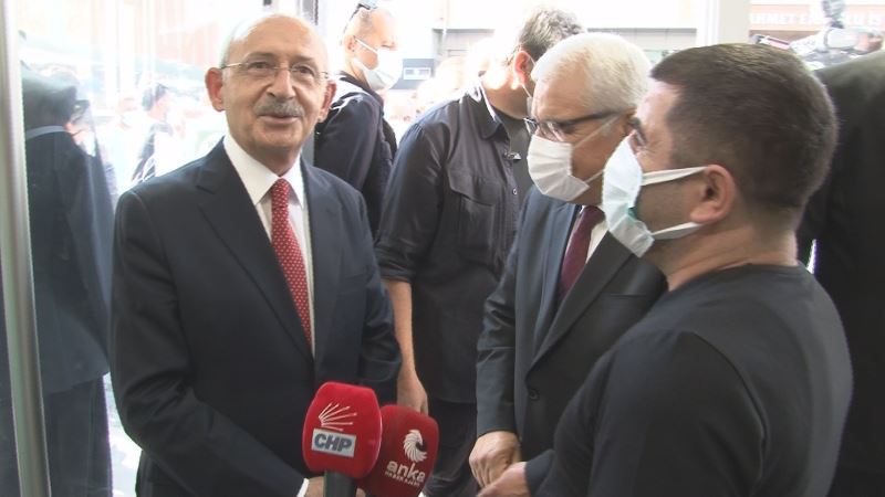 Kılıçdaroğlu, Nevşehir’de esnafı gezdi