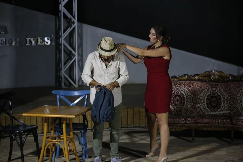 Kaleiçi’nde bulunan amfi tiyatro ‘Ferhat ile Sharon’a ev sahipliği yaptı
