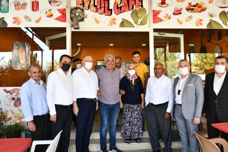 Nejat Koçer Yavuzeli’nde çoşku ile karşılandı
