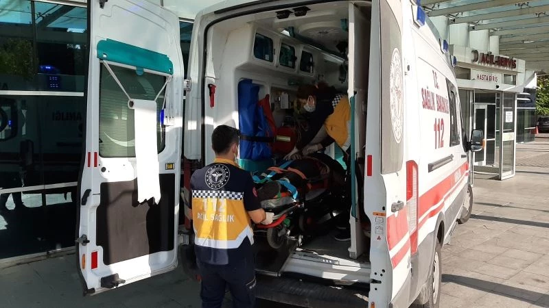 Vücuduna demir çarpan işçi yaralandı
