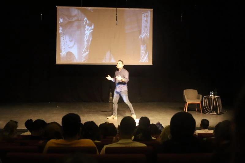 UZMANINDAN EBEVEYNLERE ÖNEMLİ UYARI 