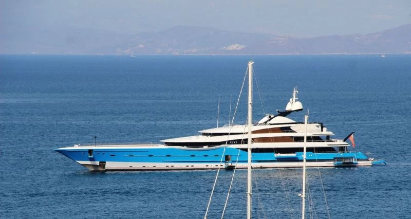 Rus milyarder 400 milyon dolarlık yatıyla 3 aydır Bodrum’da tatil yapıyor
