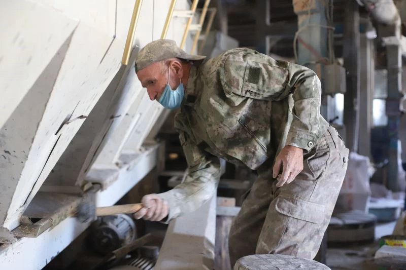 Ermenilerden kalan asırlık değirmen tarihe meydan okuyor
