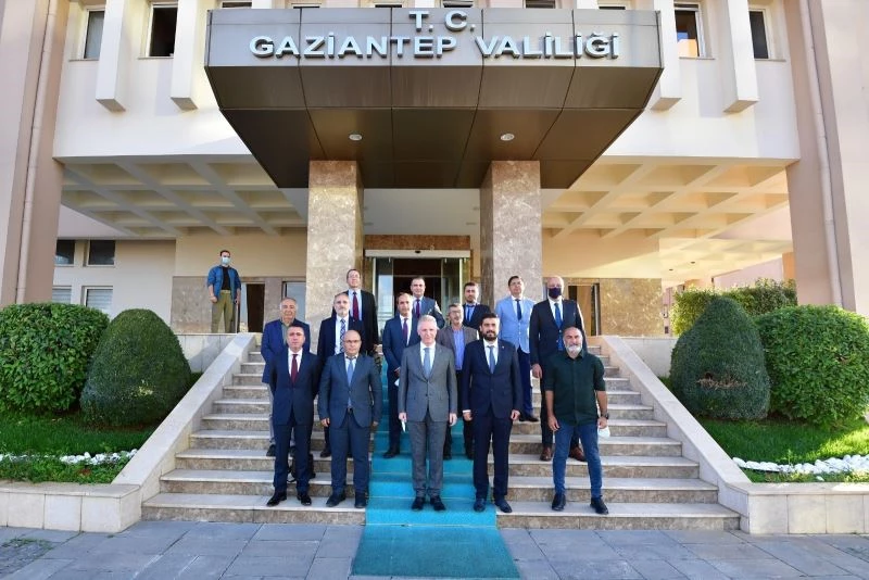 GGC yönetiminden Vali Gül’e ziyaret
