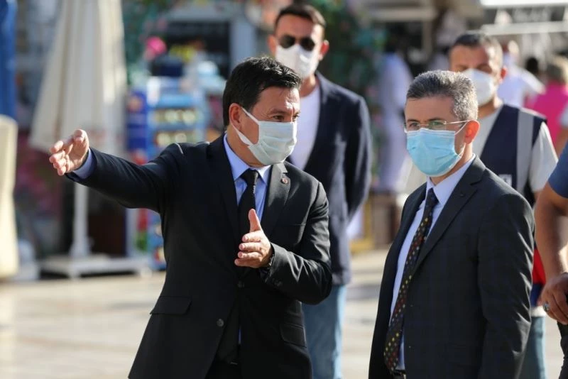 Bodrum Kaymakamı sel ve su taşkını olan bölgeleri teker teker inceledi
