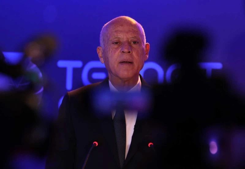 Tunus Cumhurbaşkanı Said yeni kararnameyle yetkilerini genişletti
