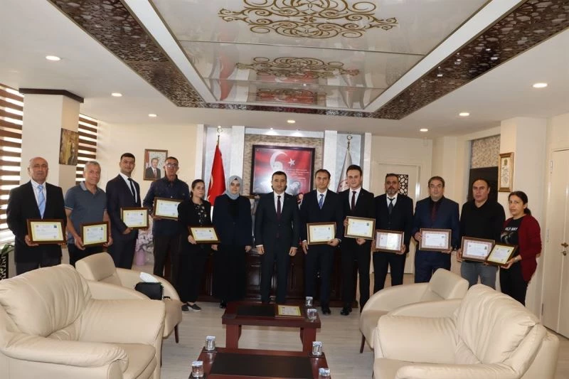 Emirdağ Tapu Müdürlüğü’nün 10 aylık işlem hacmi rakamları açıklandı
