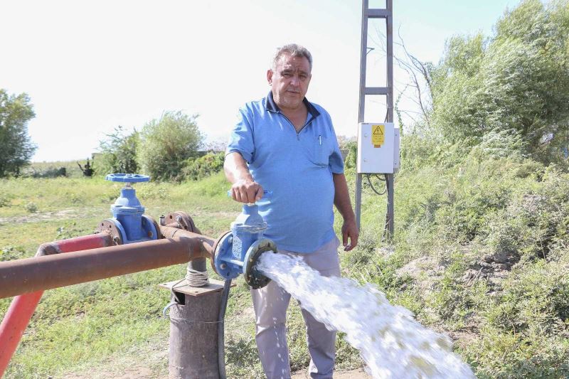 Büyükşehir bir dokunuşla, bin dönüm arazinin sulanmasını sağladı
