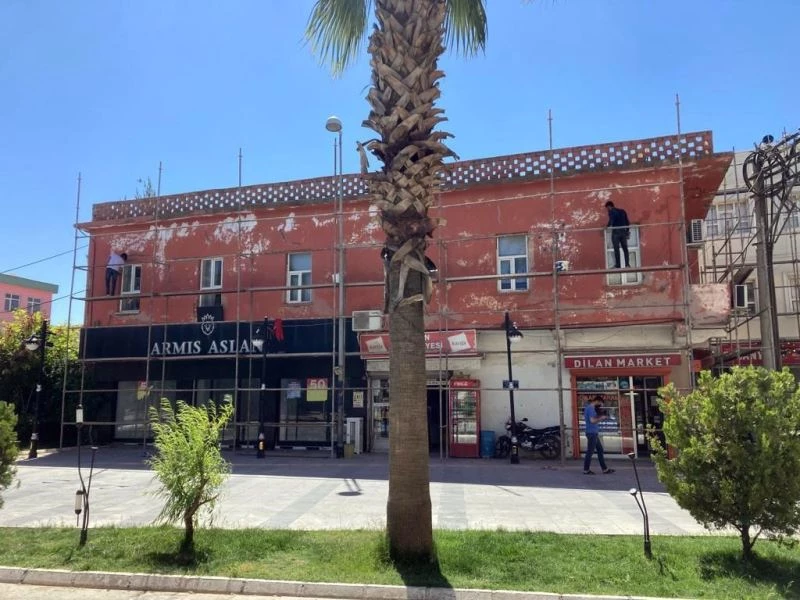 Tarihi Nusaybin Kapalı Çarşısında çalışmalar devam ediyor

