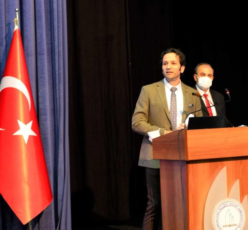 Üniversite personeline yönelik “Kişisel Verilerin Korunması Eğitimi” gerçekleştirildi
