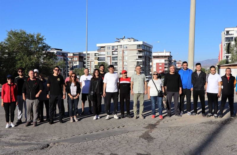Nazilli’de Avrupa Hareketlilik Haftası kapsamında sağlık için yürüdüler

