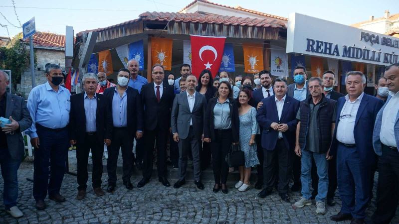 Foça’da AK Parti danışma meclisi toplantısı
