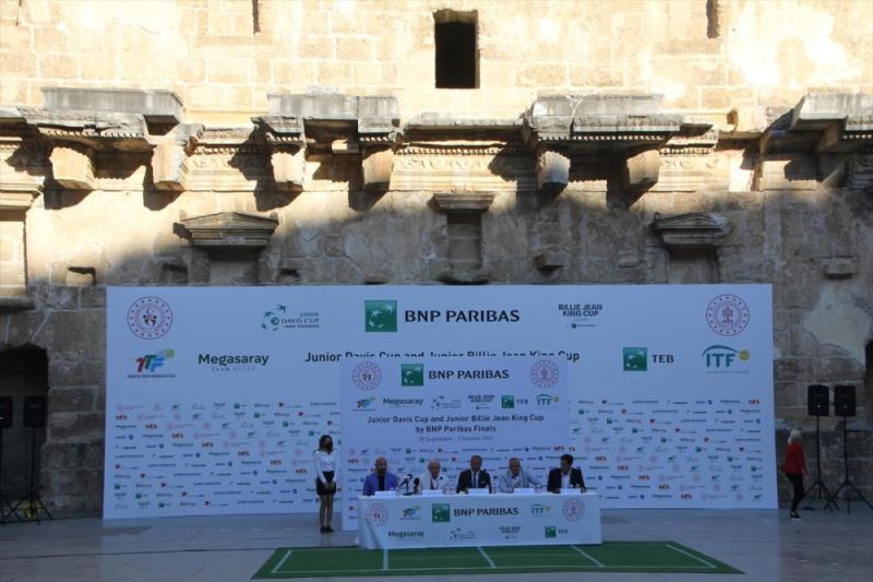 Teniste geleceğin yıldızlarının dünya kupası heyecanı Antalya